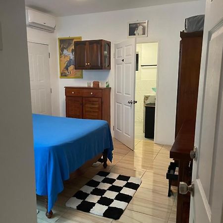 Centrally Located Room - 5 بورت أنطونيو المظهر الخارجي الصورة