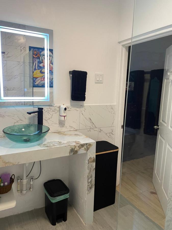 Centrally Located Room - 5 بورت أنطونيو المظهر الخارجي الصورة